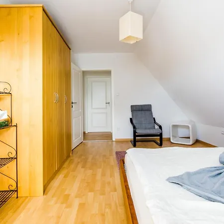 Behagliches Familienhaus Nahe Schwarzwaldbodensee بيت للعطل *