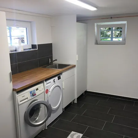 Behagliches Familienhaus Nahe Schwarzwaldbodensee بيت للعطل Tuningen